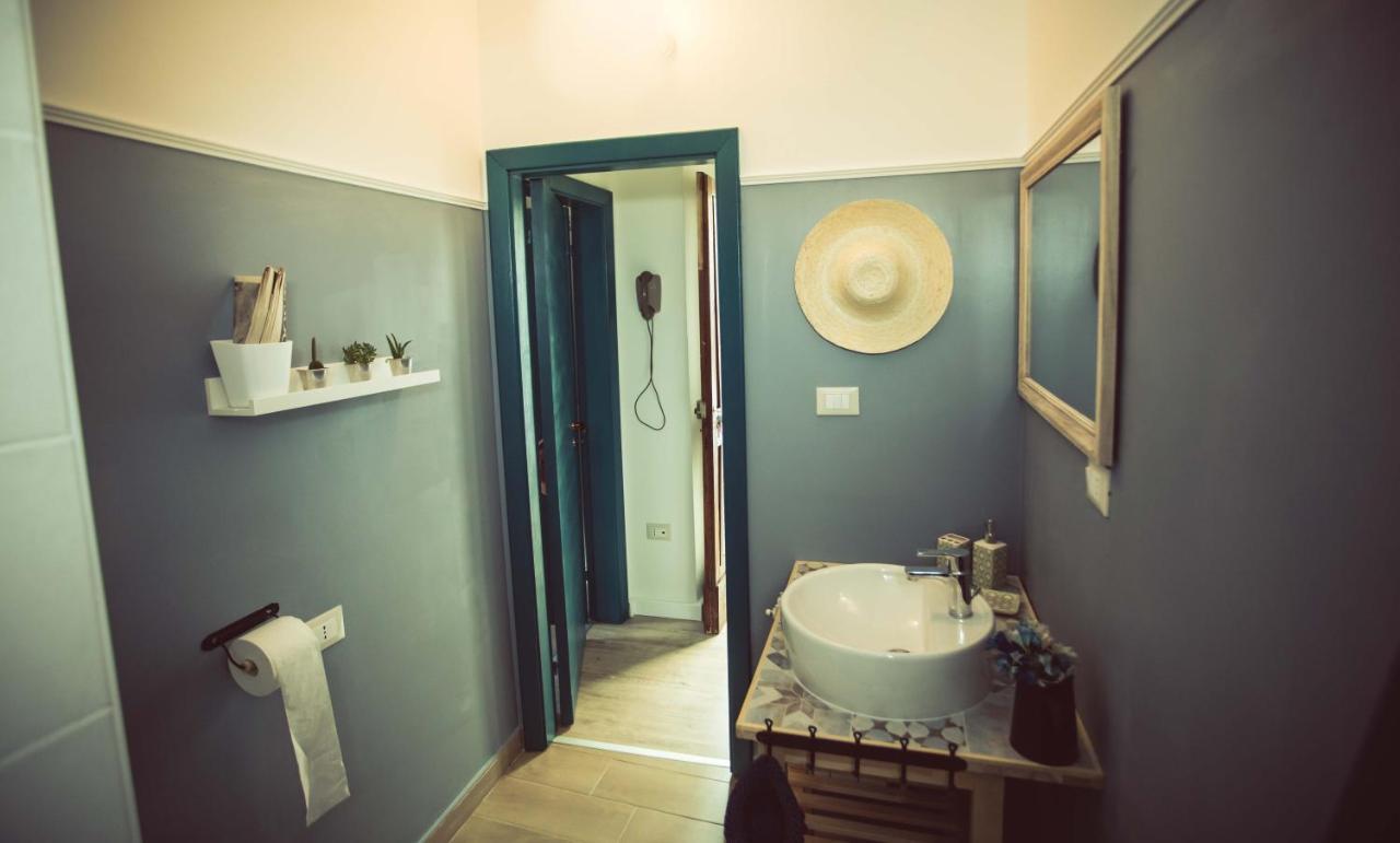 La Finestra Sul Cortile Bed and Breakfast Atri Eksteriør billede